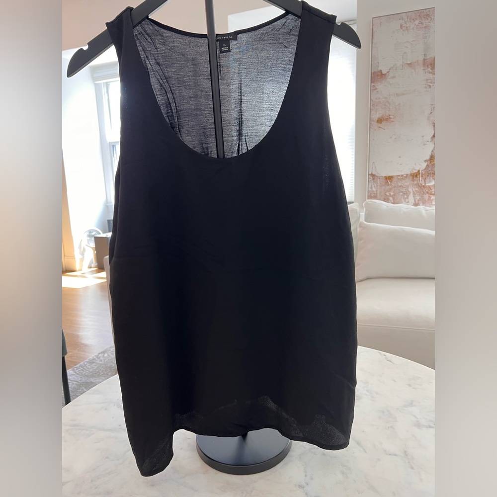 Ann Taylor | Black Sleeveless Top Size XL